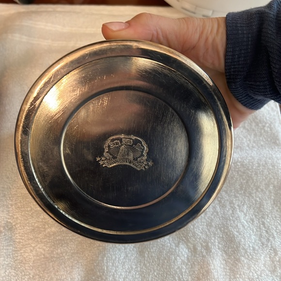 Shanghai Tang round dish with lid - Picture 12 of 14